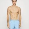 Versace Swim BoxerShorts Da MareSummer Sky Blu/Gold-Coloured Uomo Moda Mare 1VE82H01U-K11
