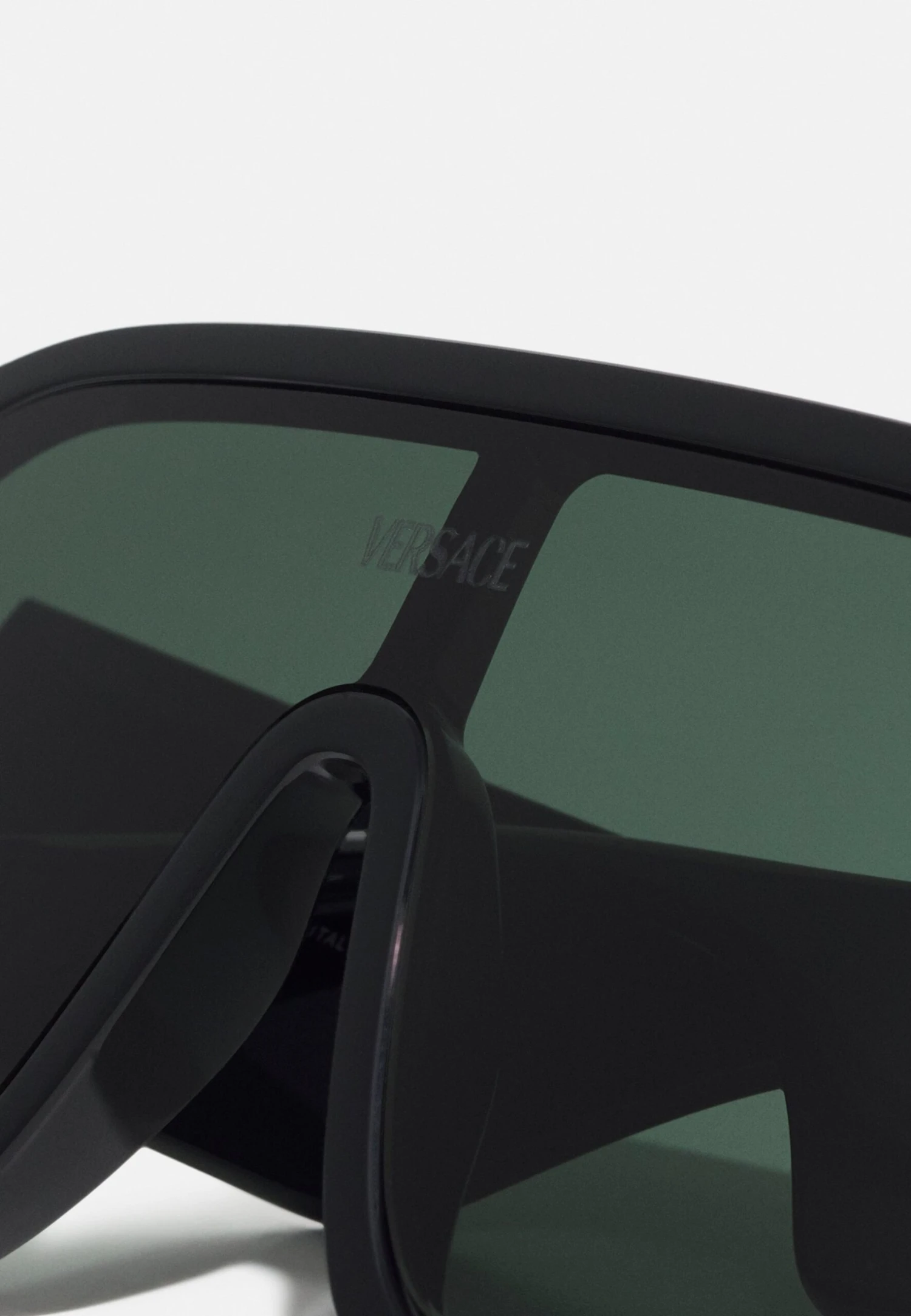 Versace Occhiali Da SoleBlacke/Dark Green Donna Occhiali Da Sole 1VE51K039-Q11 5 Versace Occhiali Da SoleBlacke/Dark Green Donna Occhiali Da Sole 1VE51K039-Q11 - immagine 5