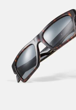 Versace Occhiali Da SoleBrown Donna Occhiali Da Sole 1VE54K02K-O11 9 Versace Occhiali Da SoleBrown Donna Occhiali Da Sole 1VE54K02K-O11 -Accessories 2c0d2d1a250a4b7faf056bfe27c790b6