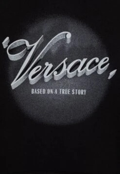 Versace Fashion Show Capsule True Story UnisexFelpa Con CappuccioBlack/White Bambini Pullover & Cardigan 1VE26K01O-Q11 -Accessories 32596f4ba8bb4d4989507a766220f90f