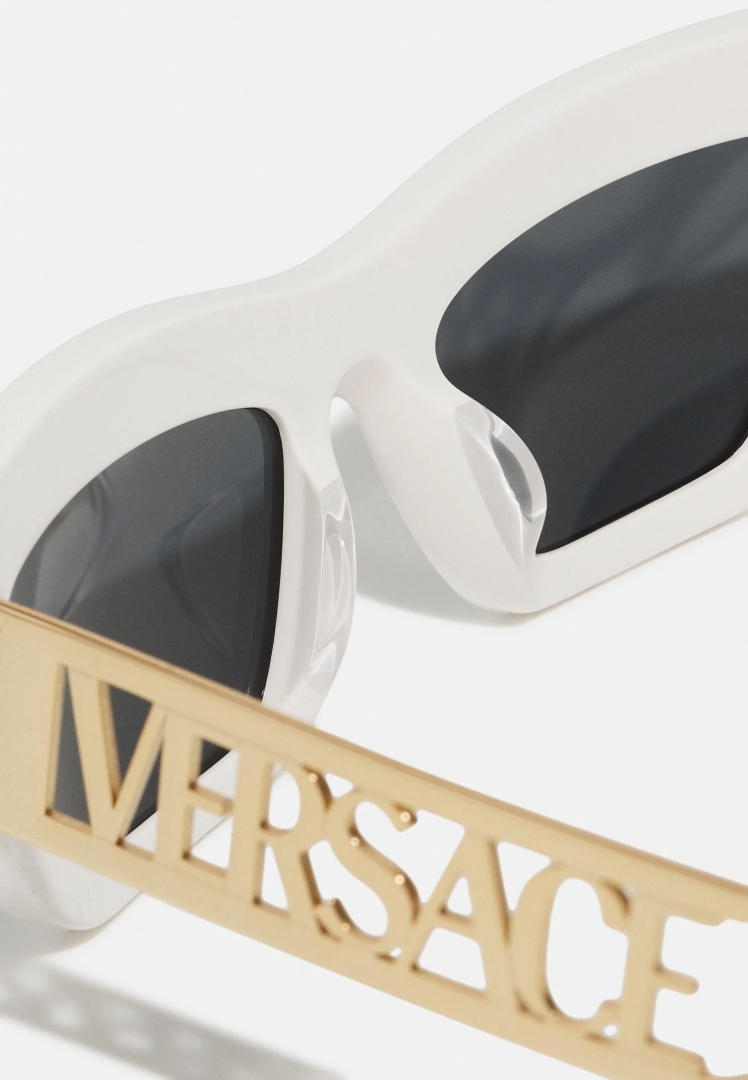 Versace Occhiali Da SoleWhite Donna Occhiali Da Sole 1VE51K035-A11 3 Versace Occhiali Da SoleWhite Donna Occhiali Da Sole 1VE51K035-A11 - immagine 3