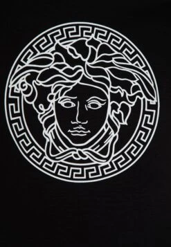 Versace Medusa UnisexT-Shirt Con StampaNero/Bianco Bambini T-shirt & Top 1VE26G02R-Q11 5 Versace Medusa UnisexT-Shirt Con StampaNero/Bianco Bambini T-shirt & Top 1VE26G02R-Q11 -Accessories 40e223fb8cbd497ca99f87b866b0463f