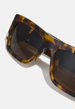 Versace UnisexOcchiali Da SoleHavana Donna Occhiali Da Sole 1VE54K026-O11 9 Versace UnisexOcchiali Da SoleHavana Donna Occhiali Da Sole 1VE54K026-O11 -Accessories 4167086b58ac498fbdadbee239fc1407