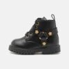 Versace Stivaletti StringatiBlack/Gold Bambini Stivali 1VE13I00F-Q11