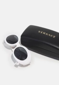 Versace Medusa BiggieOcchiali Da SoleWhite Donna Occhiali Da Sole 1VE51K02V-A11 8 Versace Medusa BiggieOcchiali Da SoleWhite Donna Occhiali Da Sole 1VE51K02V-A11 -Accessories 5e025cbe71984ef0854130b10826d5e2