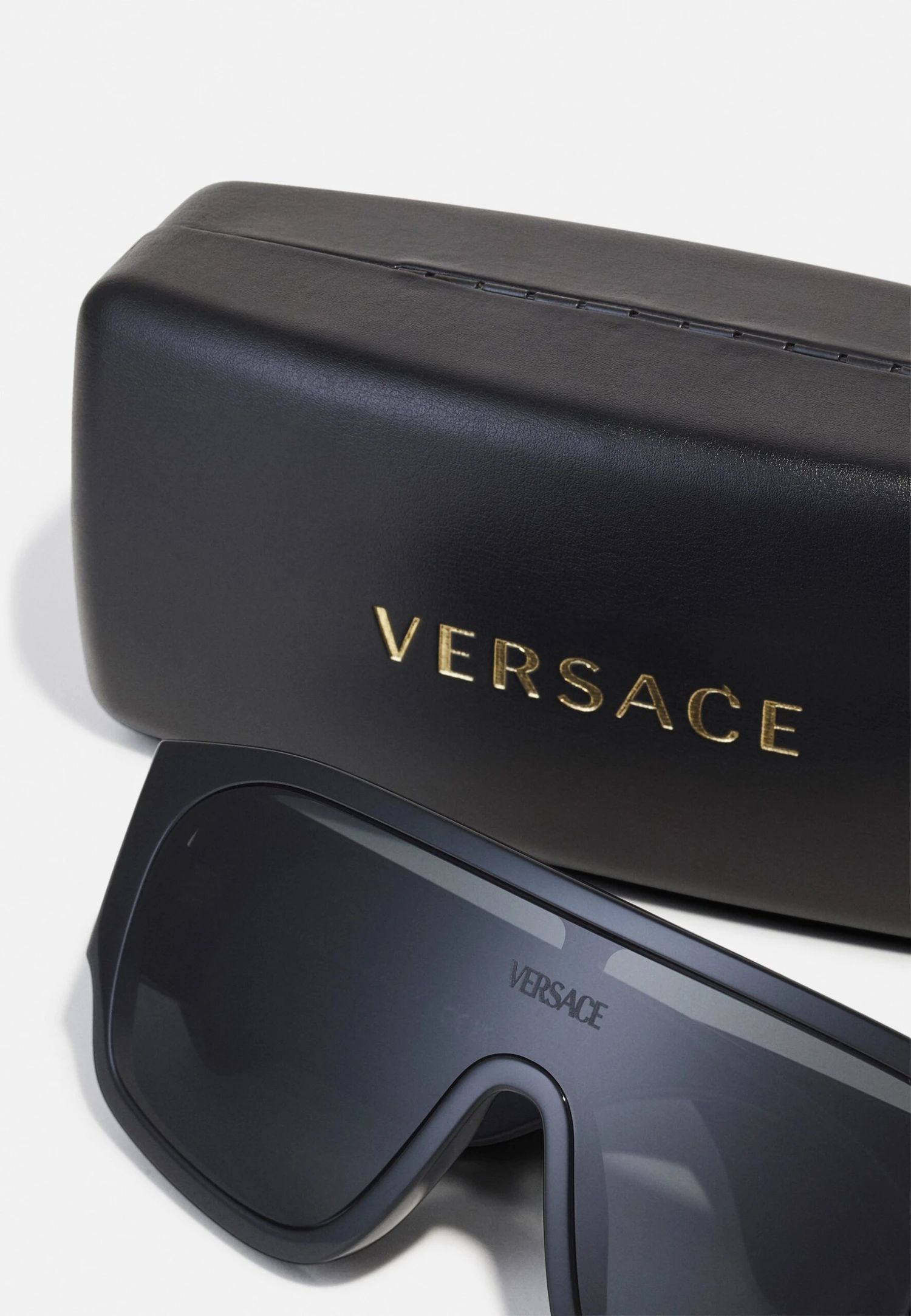 Versace Occhiali Da SoleBlack/Dark Grey Donna Occhiali Da Sole 1VE51K039-Q12 3 Versace Occhiali Da SoleBlack/Dark Grey Donna Occhiali Da Sole 1VE51K039-Q12 - immagine 3