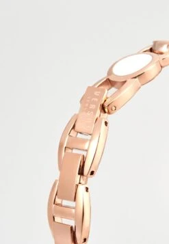 Versus Versace Germain - Orologio - Gold-Tone 5 Versus Versace Germain - Orologio - Gold-Tone -Accessories 788590fb849842e996693ecb55115429