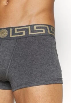 Versace Parigamba Basso Intimo Uomo 3 PackCulotteNero/Grigio/Bianco Uomo Intimo 1VE82O00F-Q12 11 Versace Parigamba Basso Intimo Uomo 3 PackCulotteNero/Grigio/Bianco Uomo Intimo 1VE82O00F-Q12 -Accessories 821d984fc53d4d638067db289691f9f8