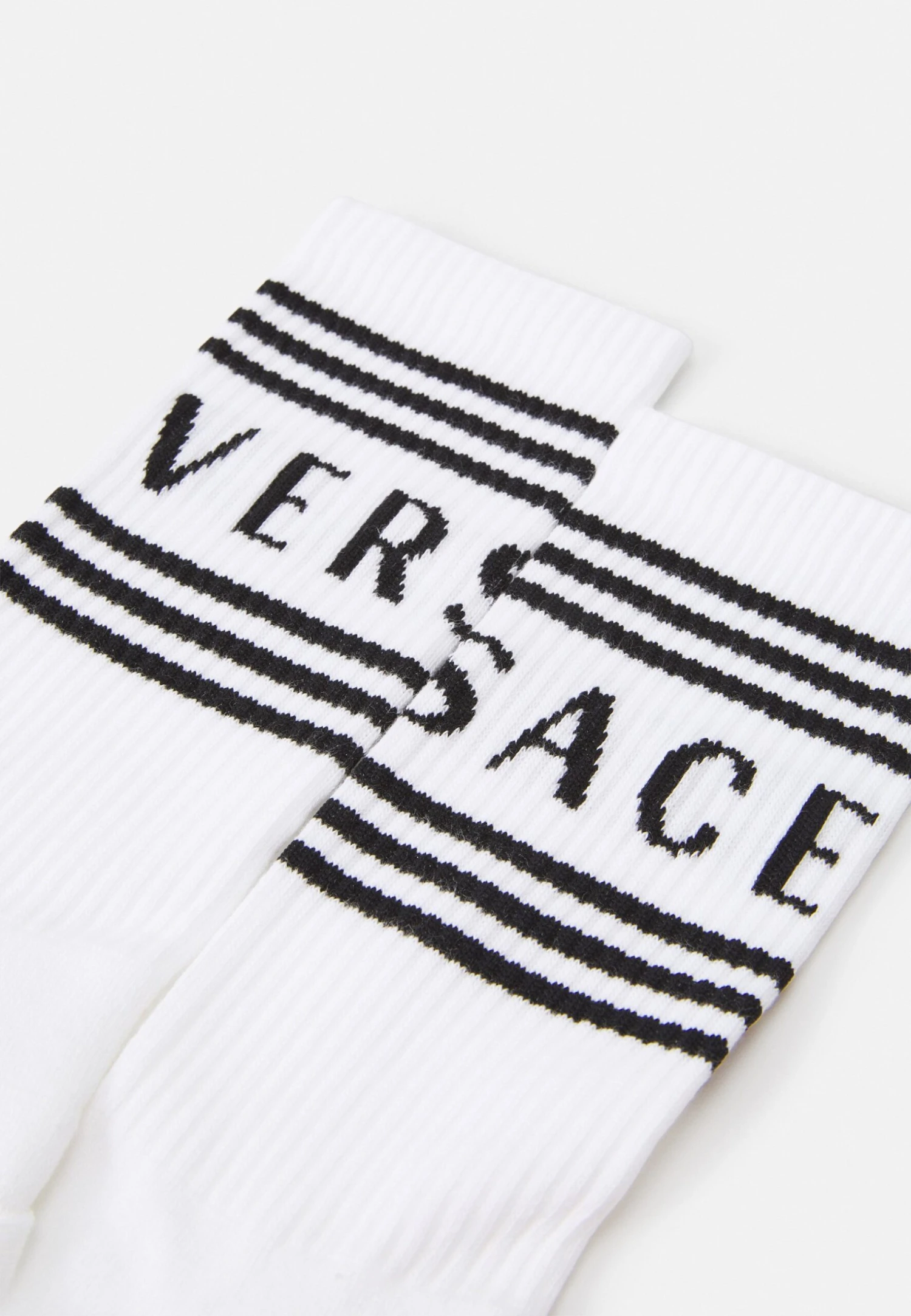 Versace Athletic Socks Bio Sponge Socks Written StripesCalzeWhite/Black Uomo Intimo 1VE810000-A11 3 Versace Athletic Socks Bio Sponge Socks Written StripesCalzeWhite/Black Uomo Intimo 1VE810000-A11 - immagine 3
