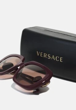 Versace Occhiali Da Sole - Bordeaux -Accessories 8e420a185d464ea285d37d0ea65fd370