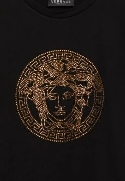 Versace Strass Medusa UnisexT-Shirt Con StampaBlack Bambini T-shirt & Top 1VE23G00E-Q11 5 Versace Strass Medusa UnisexT-Shirt Con StampaBlack Bambini T-shirt & Top 1VE23G00E-Q11 -Accessories a255cce5ba464bfa8d5319065dfbf62e
