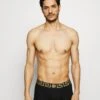 Versace Parigamba Basso Intimo Uomo 3 PackCulotteNero Oro Uomo Intimo 1VE82O00F-Q11