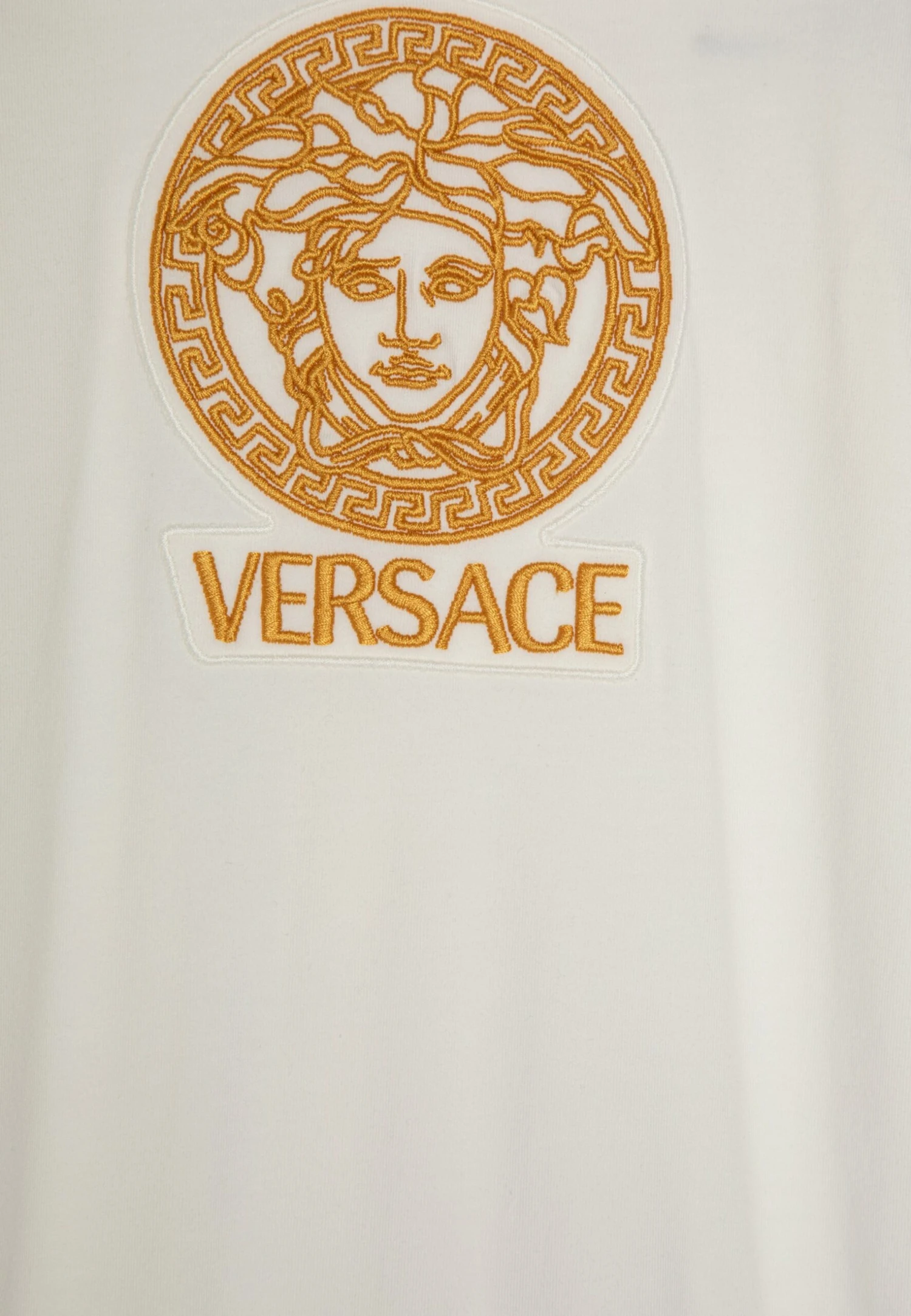 Versace Bodysuit With Feet Medusa Logo UnisexTutinaBianco/Oro Bambini Regali Per La Nascita 1VE86B00H-A11 3 Versace Bodysuit With Feet Medusa Logo UnisexTutinaBianco/Oro Bambini Regali Per La Nascita 1VE86B00H-A11 - immagine 3