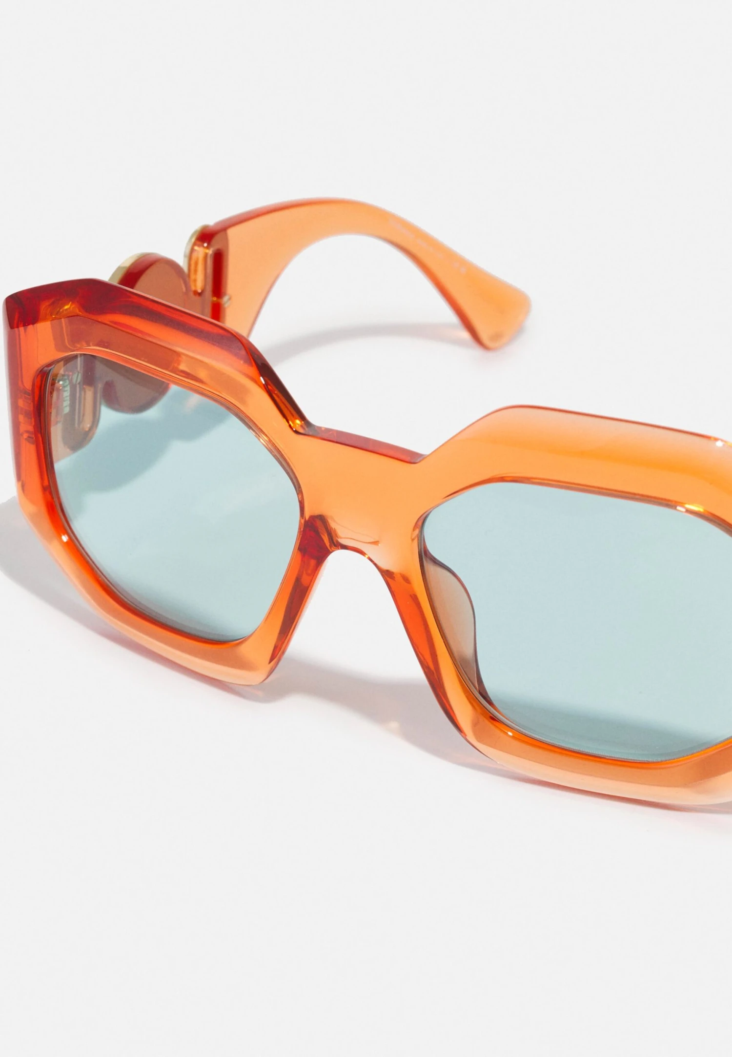 Versace Medusa BiggieOcchiali Da SoleTransparent Orange Donna Occhiali Da Sole 1VE51K02X-H11 5 Versace Medusa BiggieOcchiali Da SoleTransparent Orange Donna Occhiali Da Sole 1VE51K02X-H11 - immagine 5