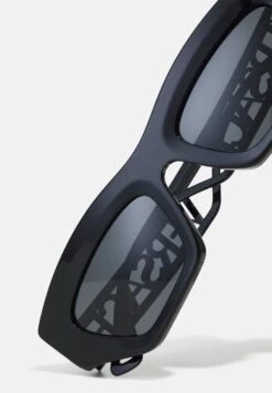 Versace Occhiali Da SoleBlack Donna Occhiali Da Sole 1VE51K035-Q12 7 Versace Occhiali Da SoleBlack Donna Occhiali Da Sole 1VE51K035-Q12 -Accessories dc261fc0d4dc48d691cbc2bd99395ad5