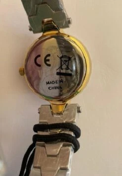 Versus Versace Tortona - Orologio - Gold-Coloured 7 Versus Versace Tortona - Orologio - Gold-Coloured -Accessories e221a43b769e4e16be9cf27d57220840