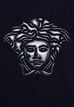 Versace St. Medusa UnisexT-Shirt Con StampaNavy Bambini T-shirt & Top 1VE26G035-K11 5 Versace St. Medusa UnisexT-Shirt Con StampaNavy Bambini T-shirt & Top 1VE26G035-K11 -Accessories ea2cd2c7b018453f87e6e736ea885ce4