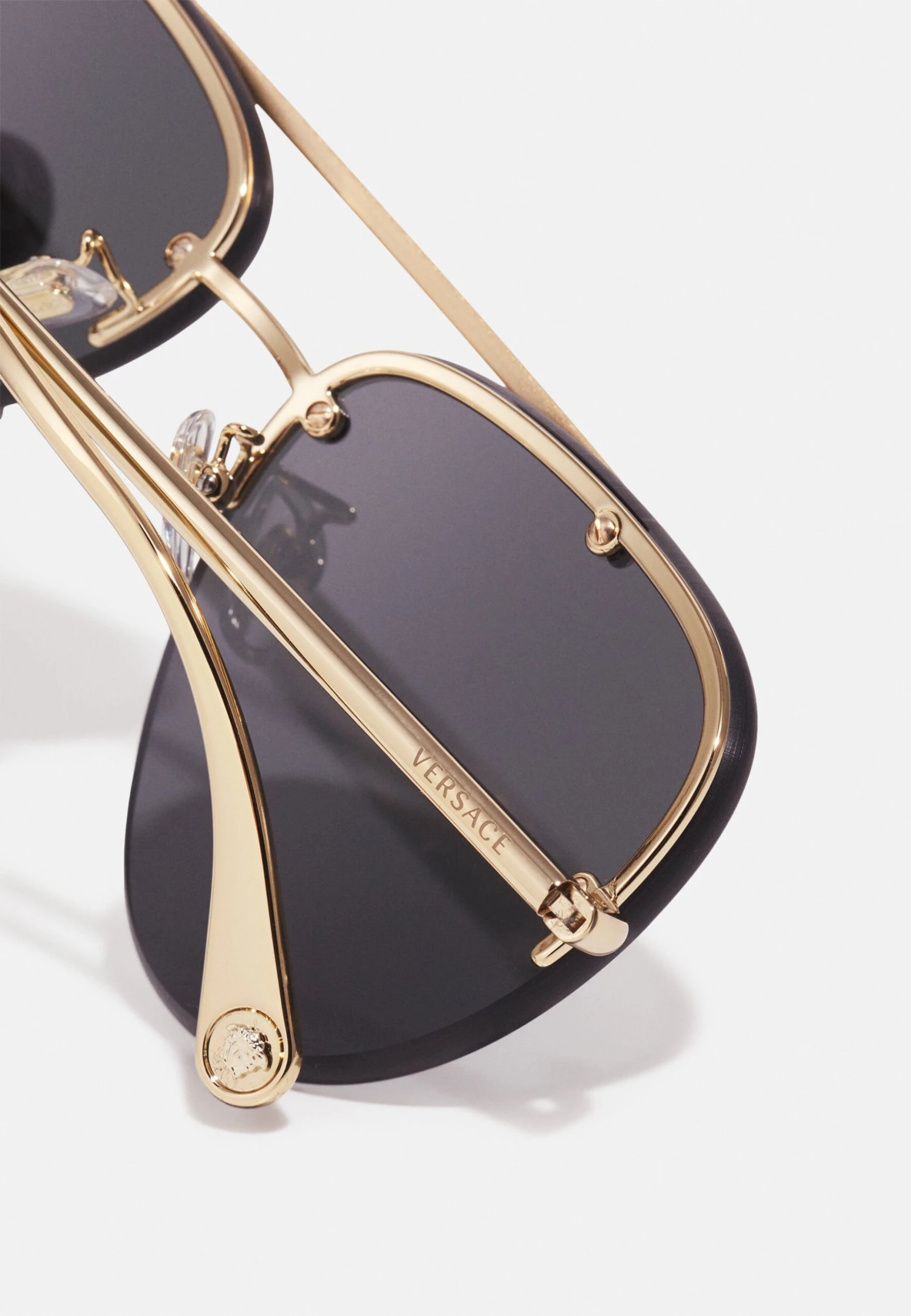 Versace UnisexOcchiali Da SoleGold-Coloured Donna Occhiali Da Sole 1VE54K00M-F11 3 Versace UnisexOcchiali Da SoleGold-Coloured Donna Occhiali Da Sole 1VE54K00M-F11 - immagine 3