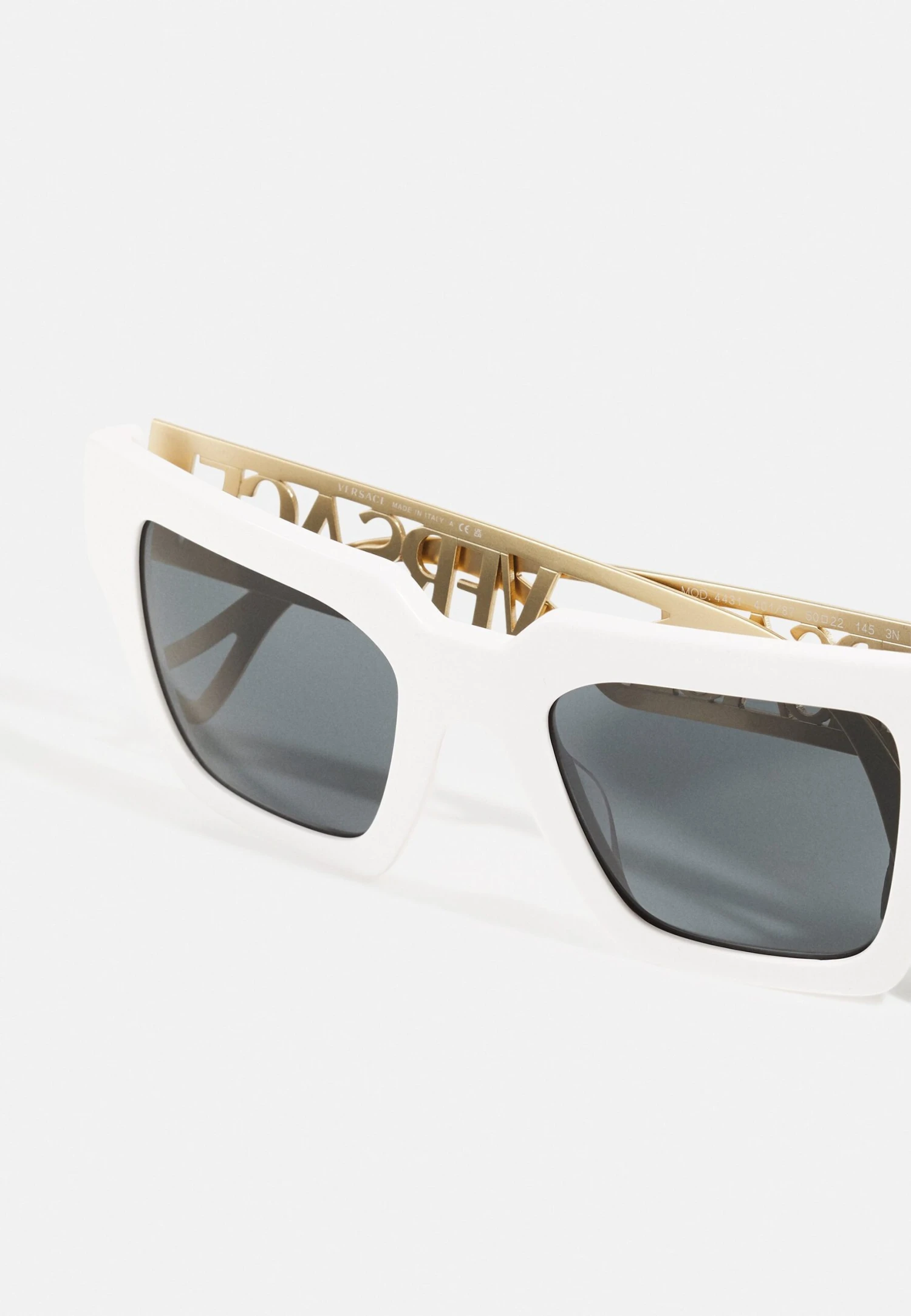 Versace Occhiali Da SoleWhite Donna Occhiali Da Sole 1VE51K033-A11 5 Versace Occhiali Da SoleWhite Donna Occhiali Da Sole 1VE51K033-A11 - immagine 5