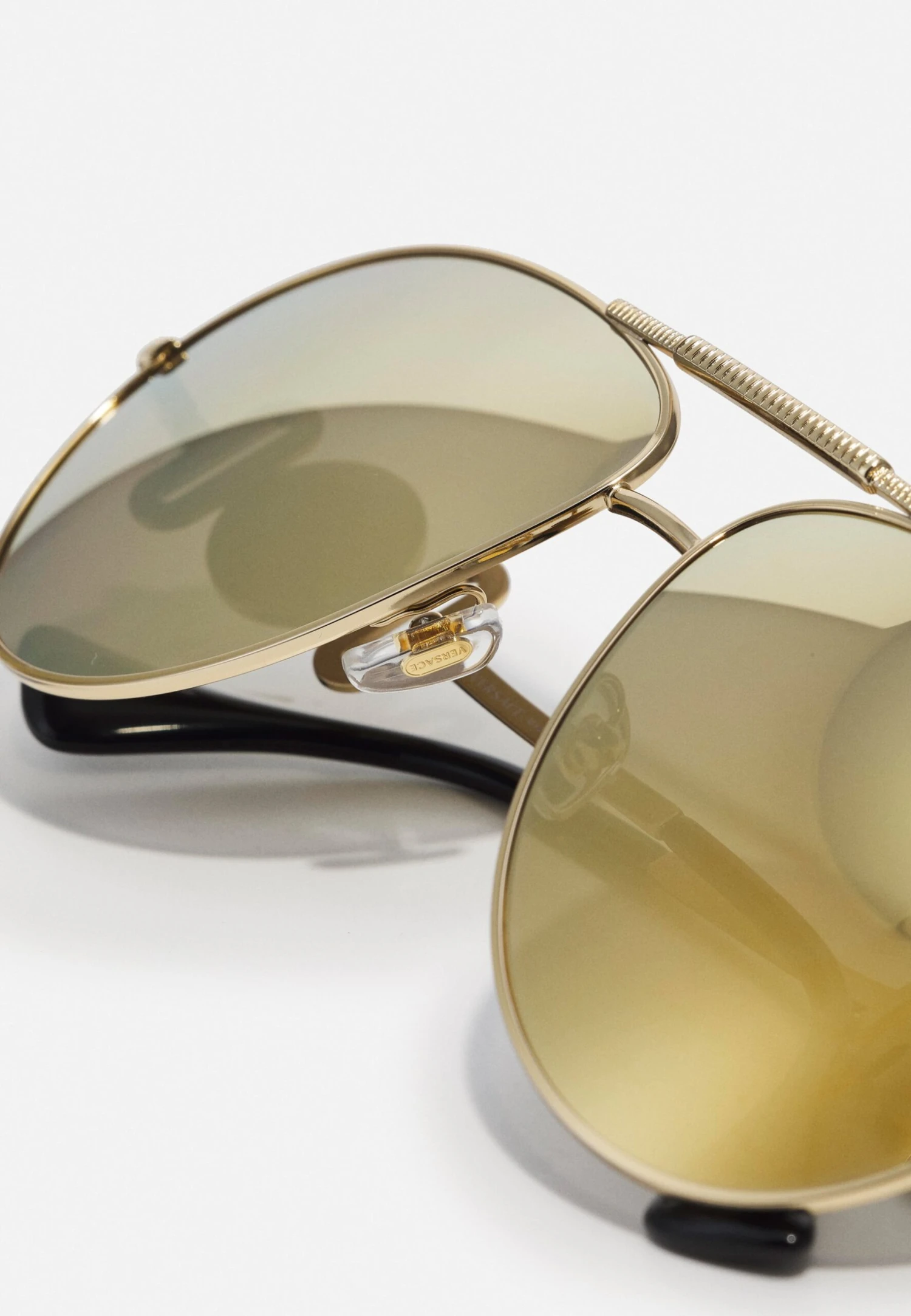 Versace UnisexOcchiali Da SoleGold-Coloured/Gold-Coloured Uomo Occhiali Da Sole 1VE54K028-F12 5 Versace UnisexOcchiali Da SoleGold-Coloured/Gold-Coloured Uomo Occhiali Da Sole 1VE54K028-F12 - immagine 5