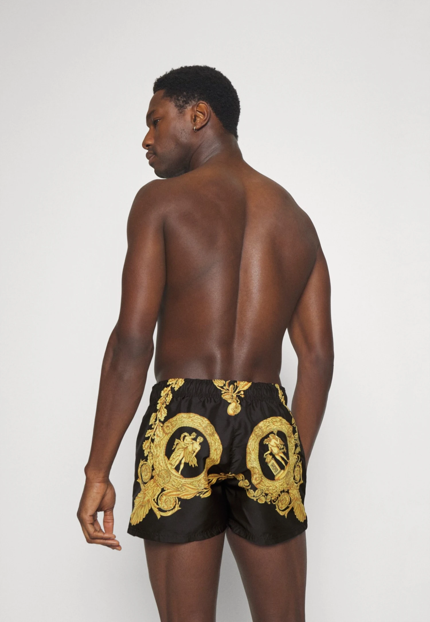 Versace Shorts Da MareNero/Oro Uomo Moda Mare 1VE82H01H-Q11 2 Versace Shorts Da MareNero/Oro Uomo Moda Mare 1VE82H01H-Q11 - immagine 2